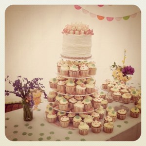 Wedding cake and cupcakes baked for fellow jeweller Alison Macleod...by Nicola Baecci