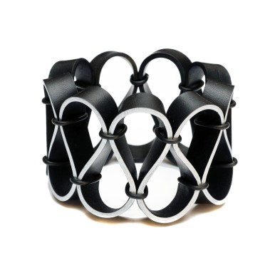 ruffle_cuff_-_black___silver.jpg